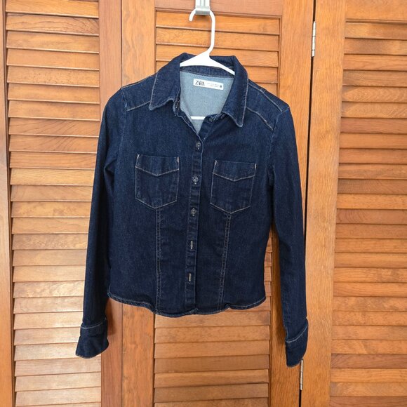 Zara Women's Denim Dark Blue Button Down Shirt W/ Front Pockets Size XS/S - Picture 2 of 7
